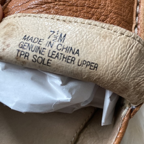 Michael Kors Leather Loafers - 7.5 W - Camel Brown - Picture 6 of 7